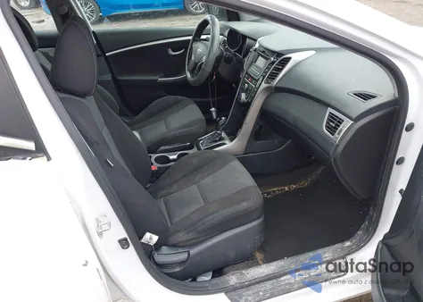 2013 Hyundai Elantra Gt z USA, uszkodzony, nr VIN KMHD35LE7DU138335